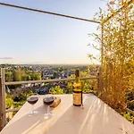 La Maison Perchée Hébergement de vacances Thiers