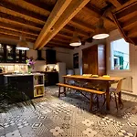 La Maison Perchée *