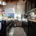 La Maison Perchée Hébergement de vacances Thiers