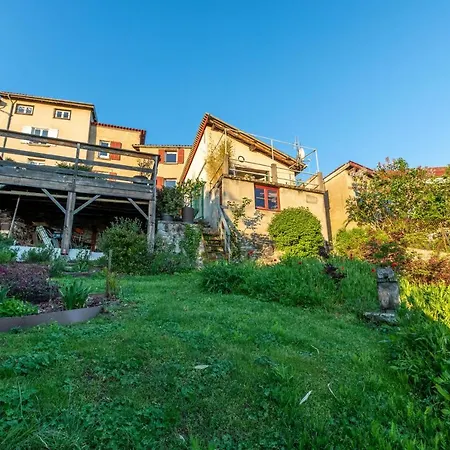 La Maison Perchee טייר