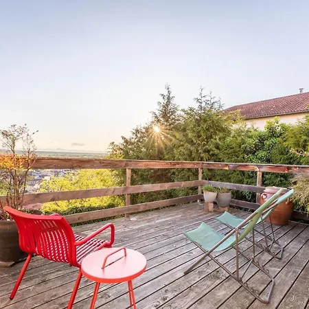 בית נופש La Maison Perchee *