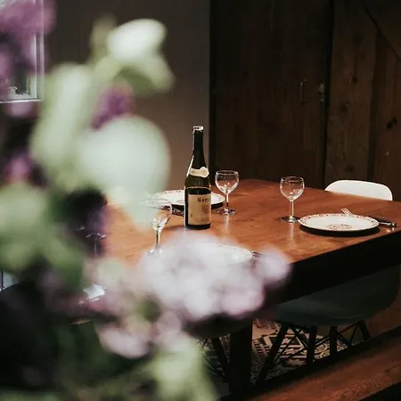 La Maison Perchee * טייר