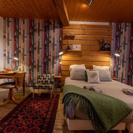 La Maison Perchee טייר