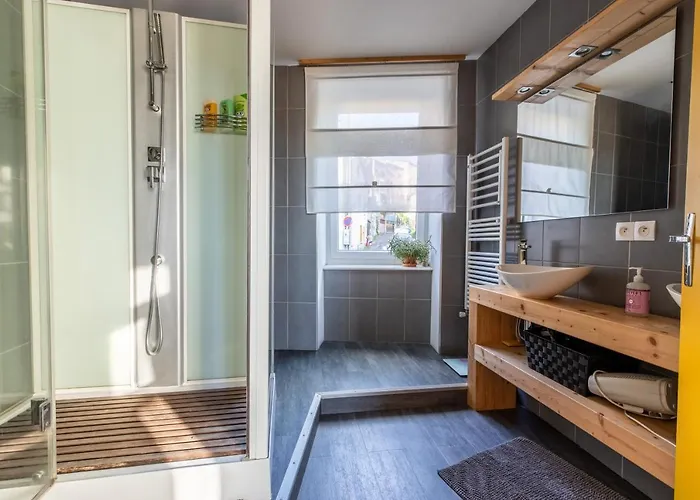 La Maison Perchee Semesterbostad *