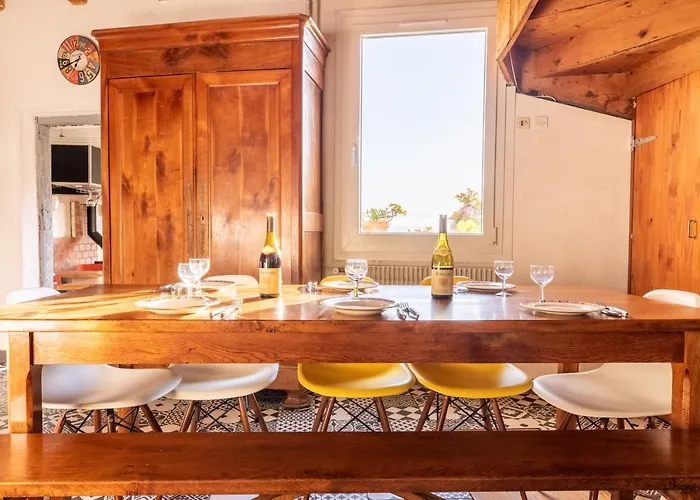 La Maison Perchee * Thiers